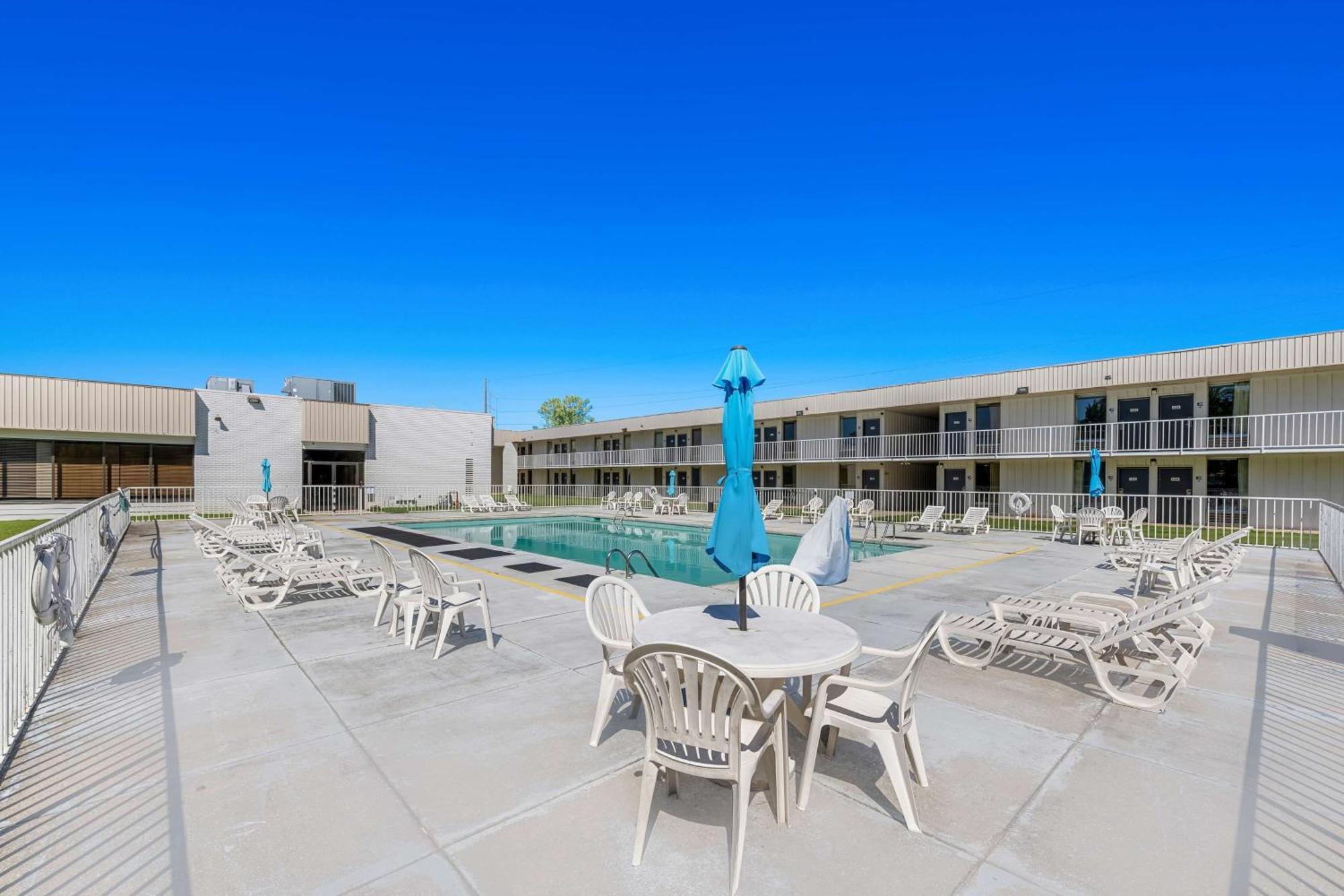 Americas Best Value Inn Hamilton ภายนอก รูปภาพ